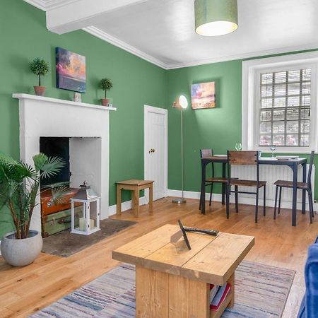 Charming Apartment In The Old Town إدنبرة المظهر الخارجي الصورة